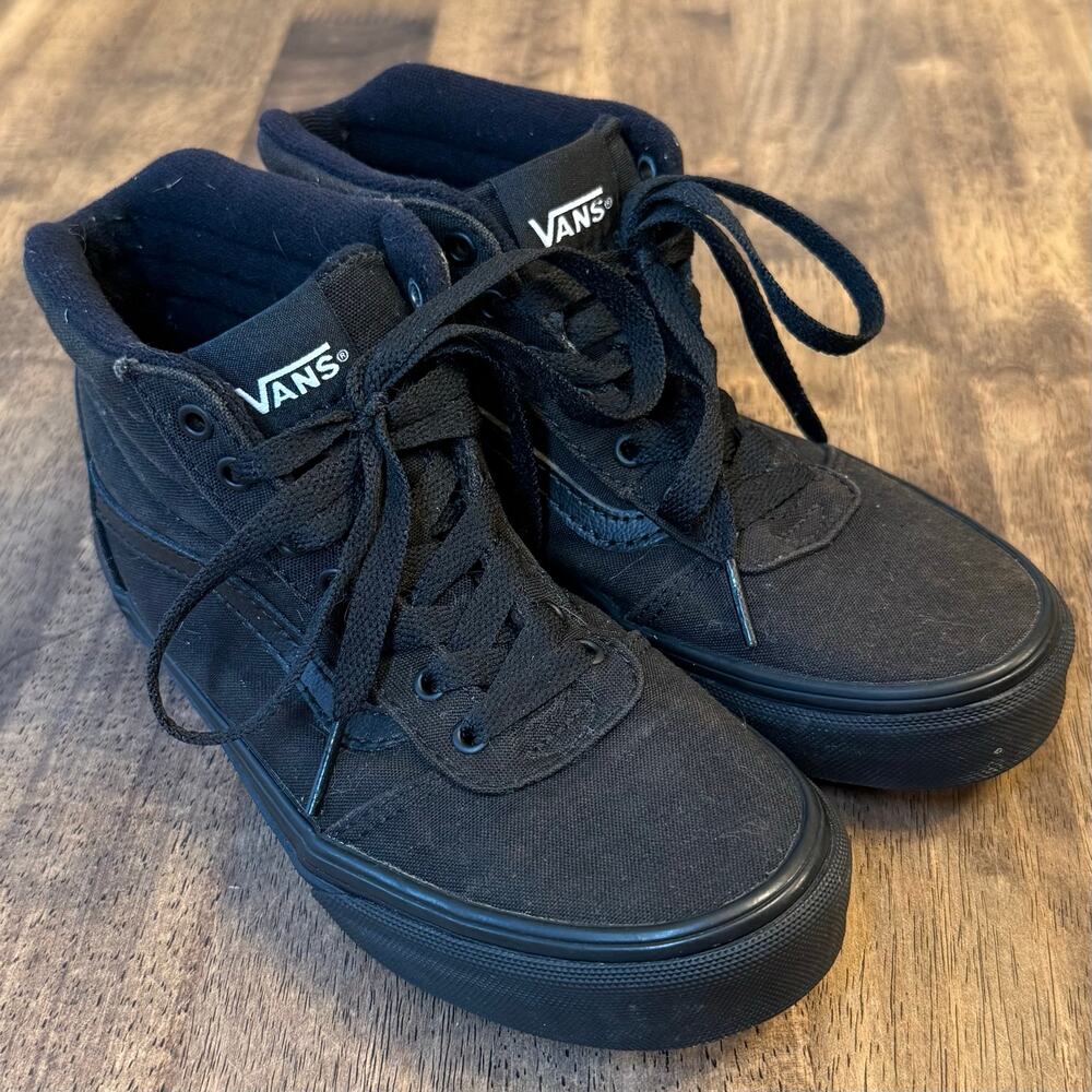 Vans Sk-8 Hi Ankle Sneaker Shoe Lace Up Skater Casual Black Youth Kids Size 2.5 - Picture 2 of 9